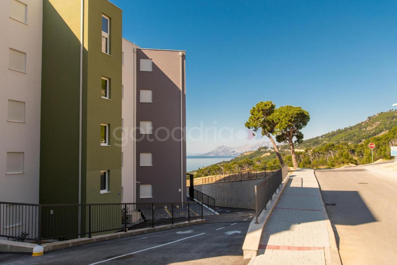 Exclusive Penthouse Big Blue With Private Jacuzzi Makarska Exterior foto