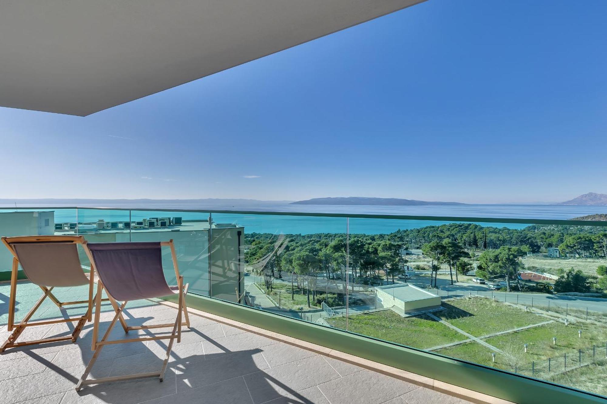 Exclusive Penthouse Big Blue With Private Jacuzzi Makarska Exterior foto