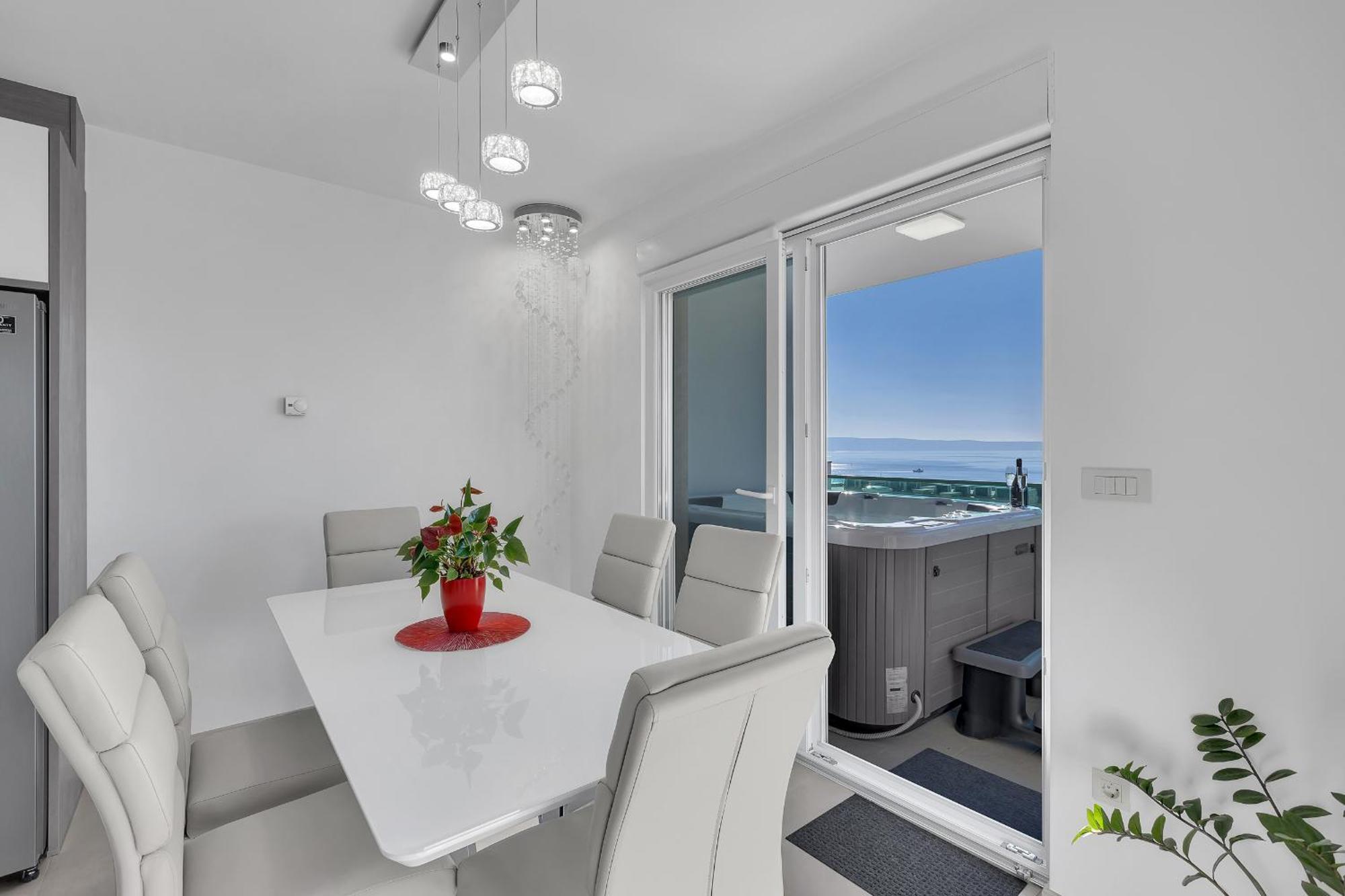 Exclusive Penthouse Big Blue With Private Jacuzzi Makarska Exterior foto