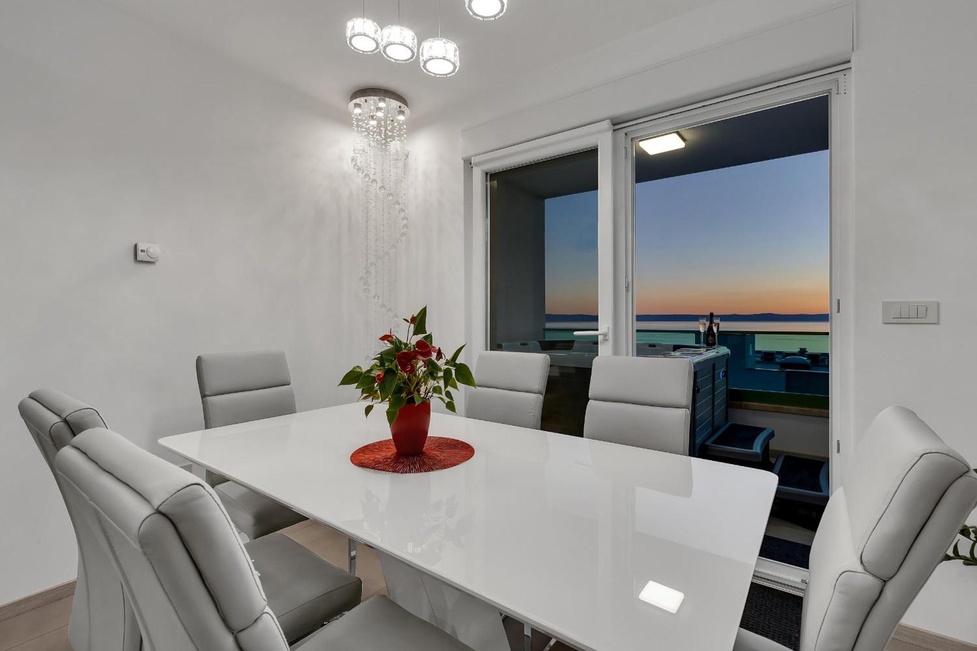 Exclusive Penthouse Big Blue With Private Jacuzzi Makarska Exterior foto