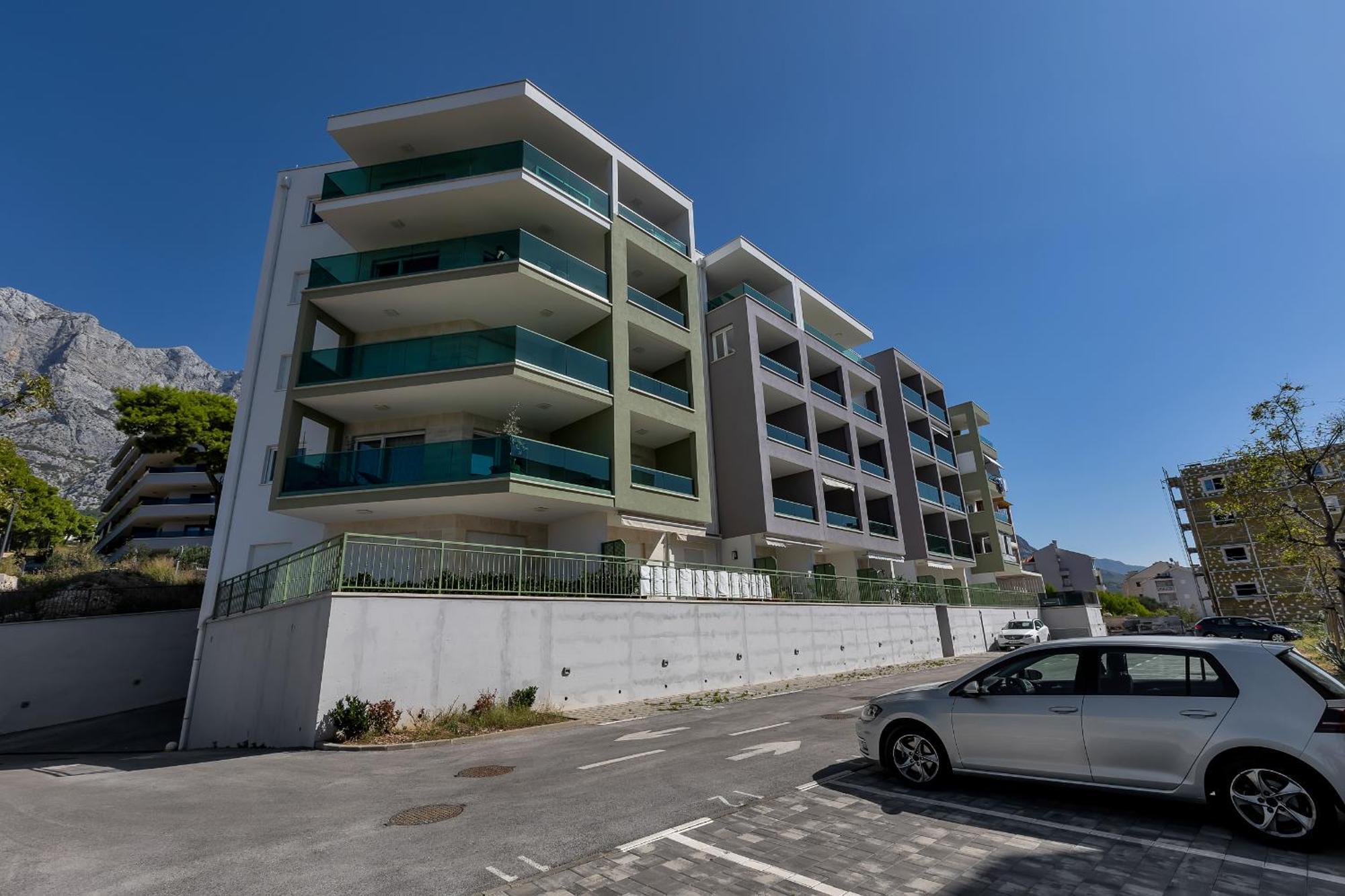Exclusive Penthouse Big Blue With Private Jacuzzi Makarska Exterior foto